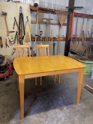 Kitchen Table with Leaf
